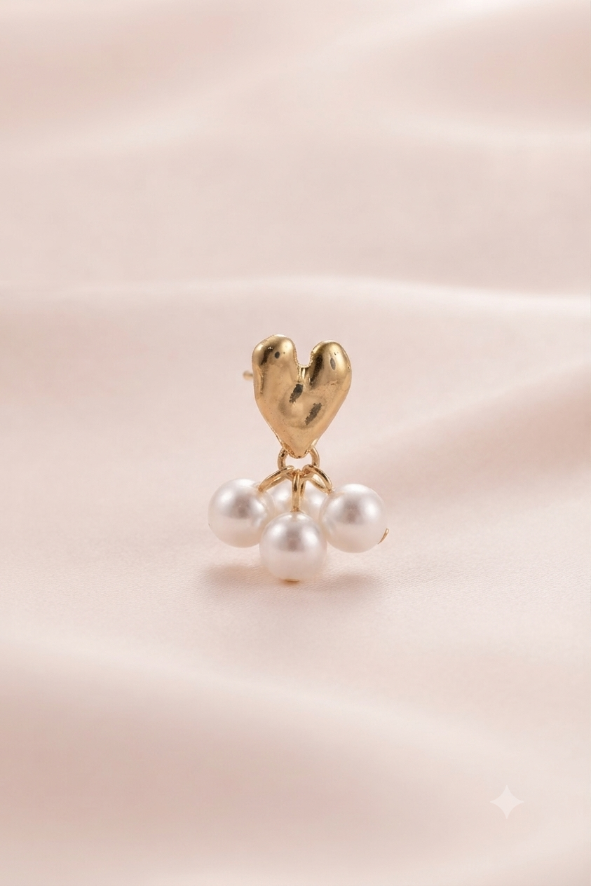Pearl Cluster Heart Stud Earrings