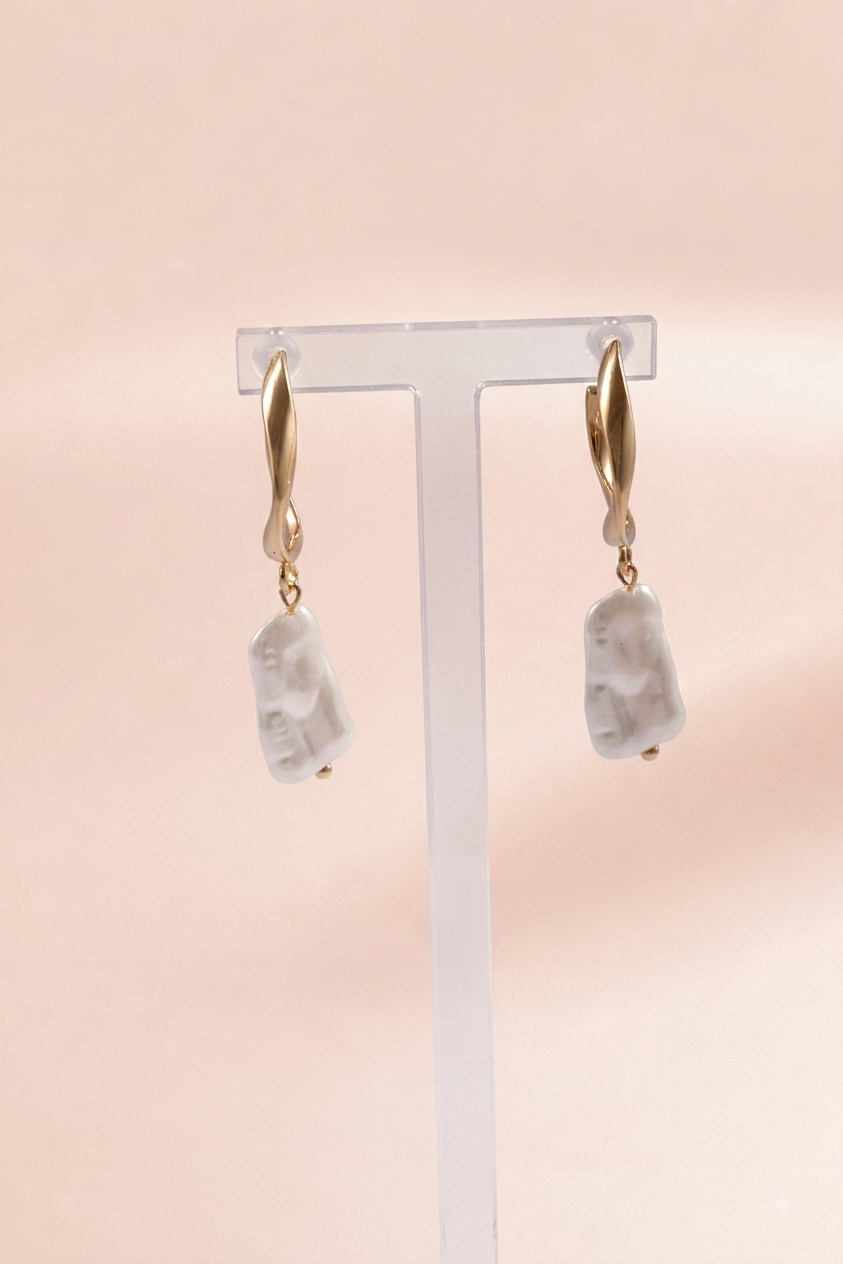 Baroque Pearl Drop Earrings