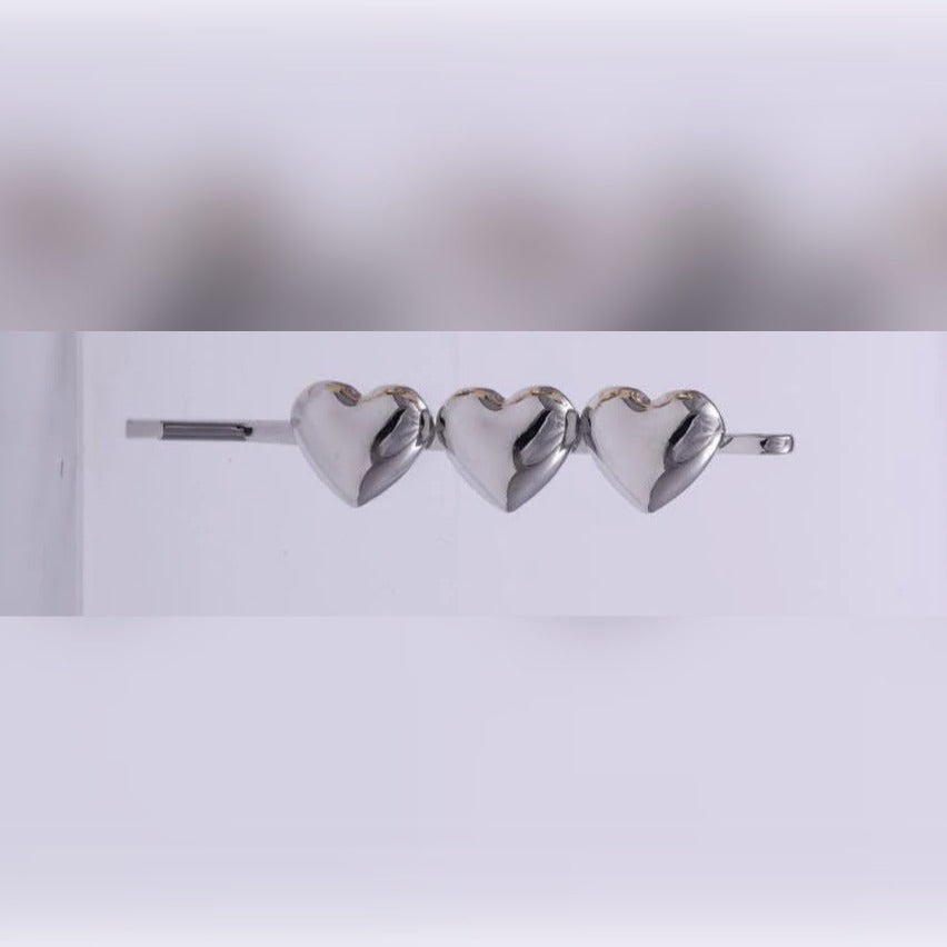 Triple Metallic Heart Hair Pin | Vybe Global Store - Image 4