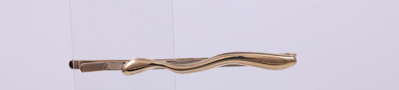 Wavy Metallic Hair Pin