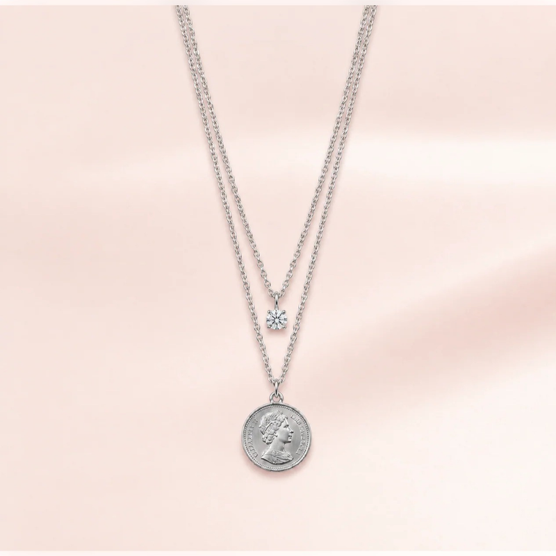 Aurelia Royal Medallion | Vybe Global Store - Image 3