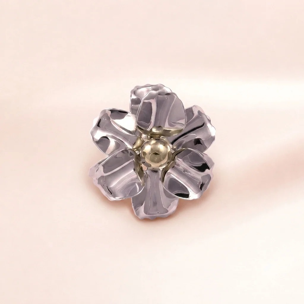 Sculptural Floral Ring | Vybe Global Store - Image 3