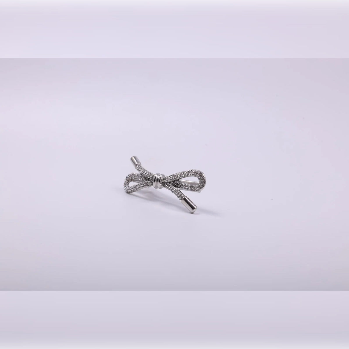 Metallic Ribbon Hair Clip | Vybe Global Store - Image 4