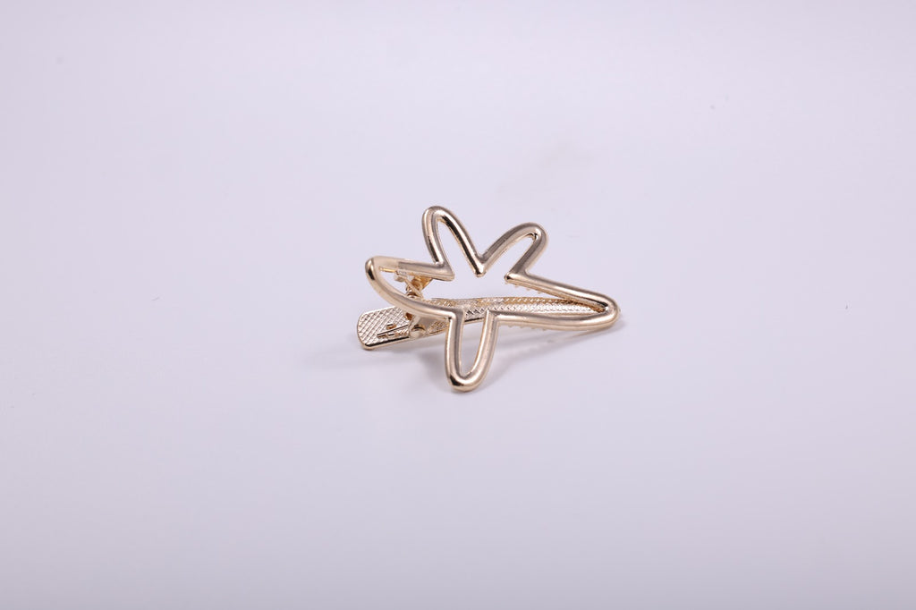Openwork Flower Hairpin