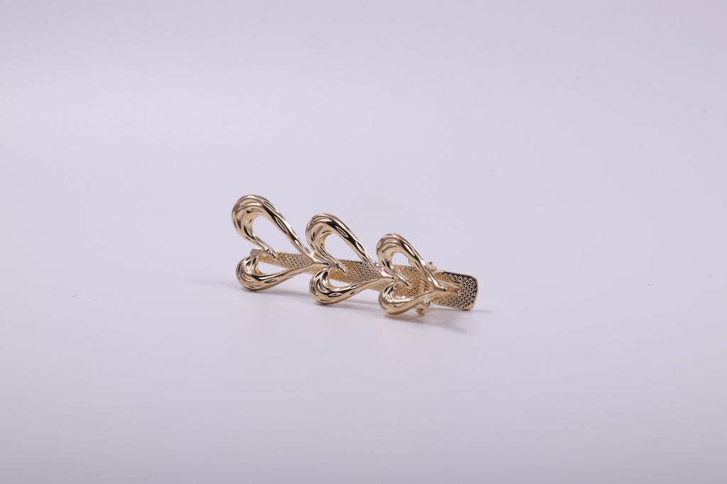 Triple Heart Openwork Hairpin