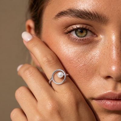 Open Circle Pearl Ring