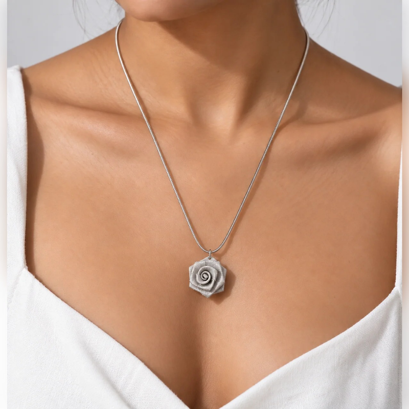 Luxury Floral Pendant Necklace | Vybe Global Store - Image 2