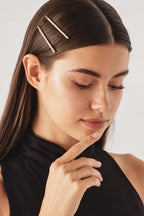 Minimalist Classic Seek Metallic Bobby Pins Set 2