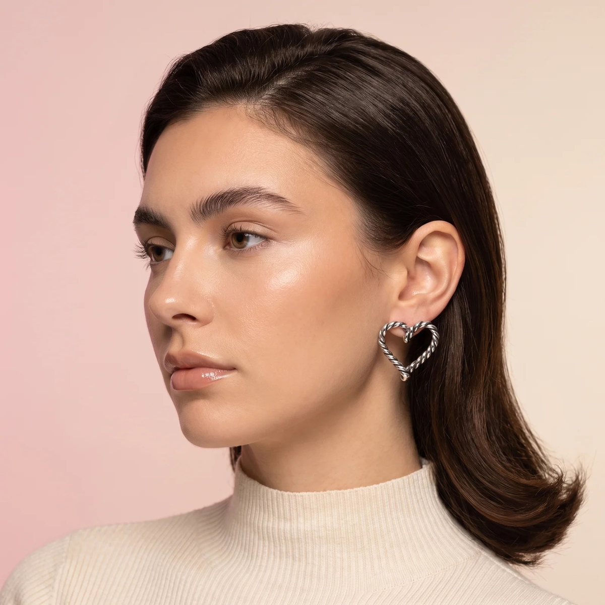 Silver Twisted Rope Heart Earrings | Vybe Global Store - Image 9