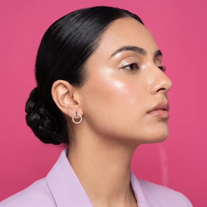 Side profile on ear: Halo Circle Bar Studs