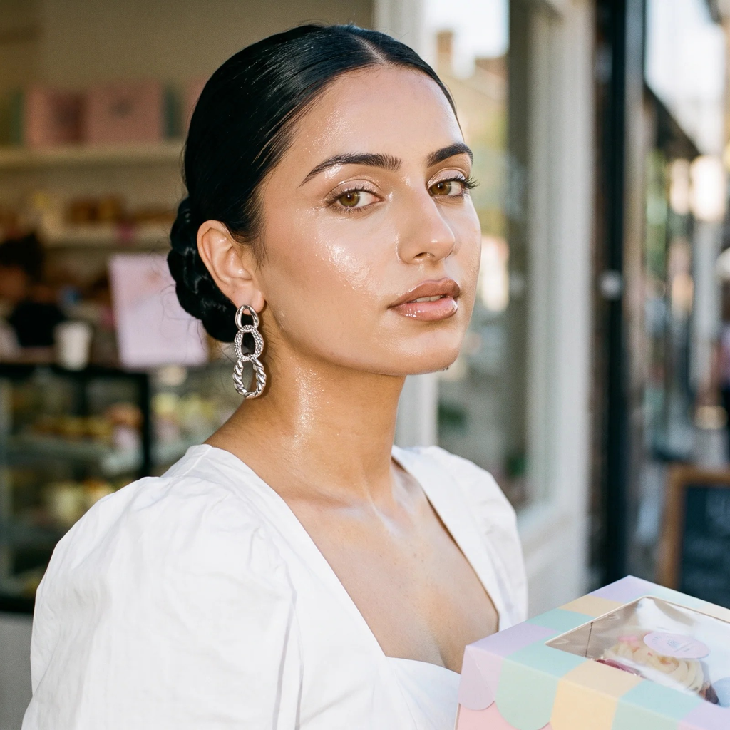 Styled look: Mixed Texture Link Drop Earrings