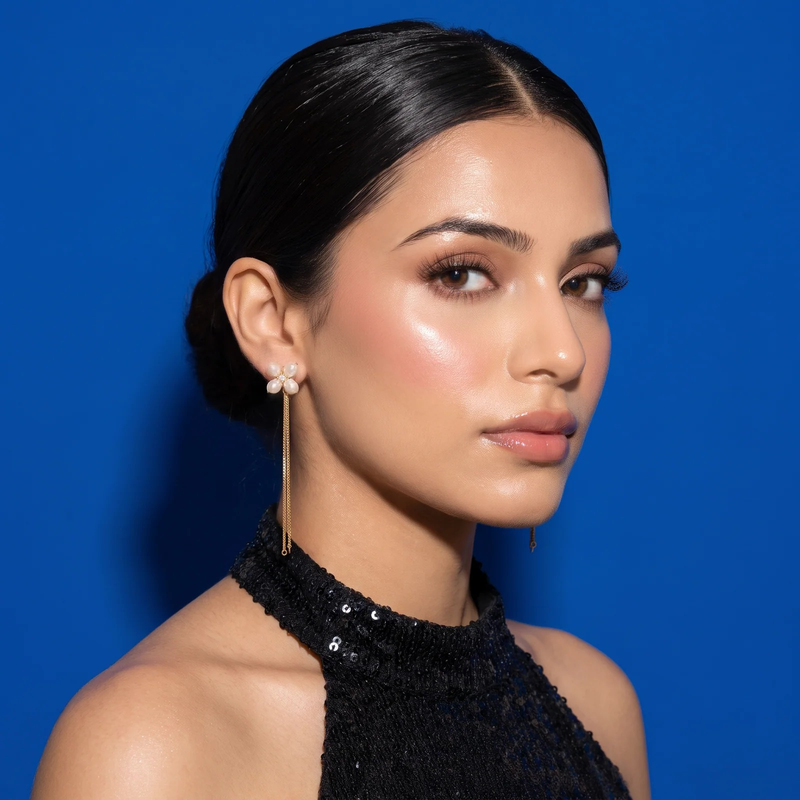 Side profile on ear: Pearl Clover Chain Drop Earrings