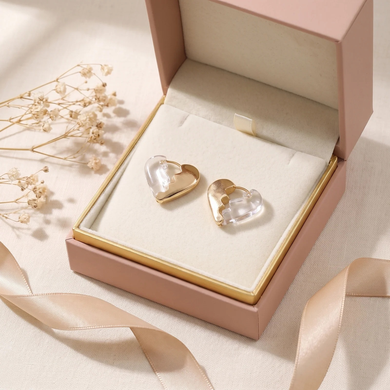 Gift box: Clear Acrylic Broken Heart Hoop Earrings