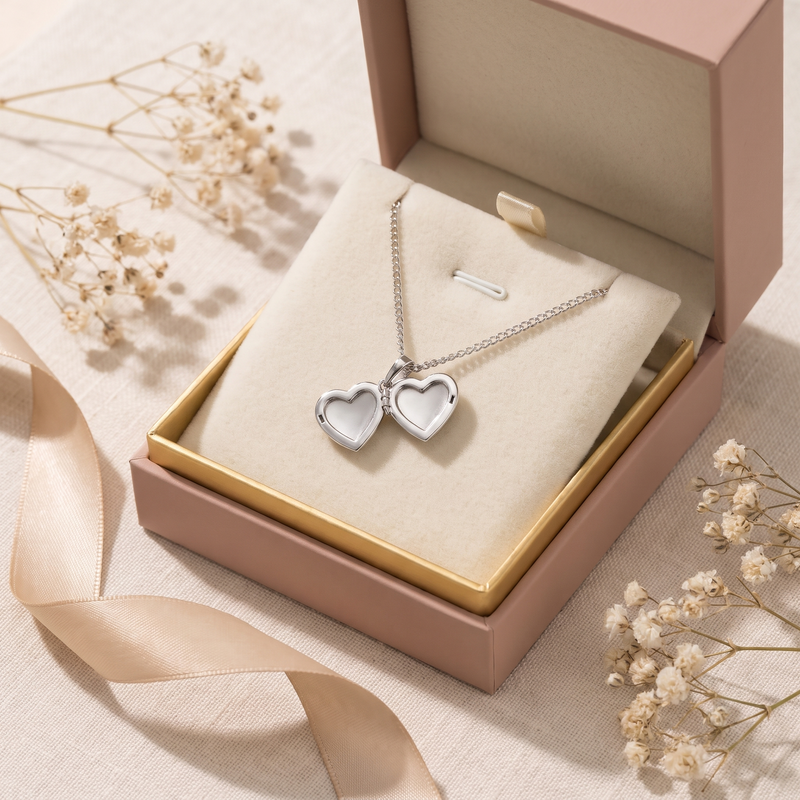 Gift box: Double Heart Pendant Chain