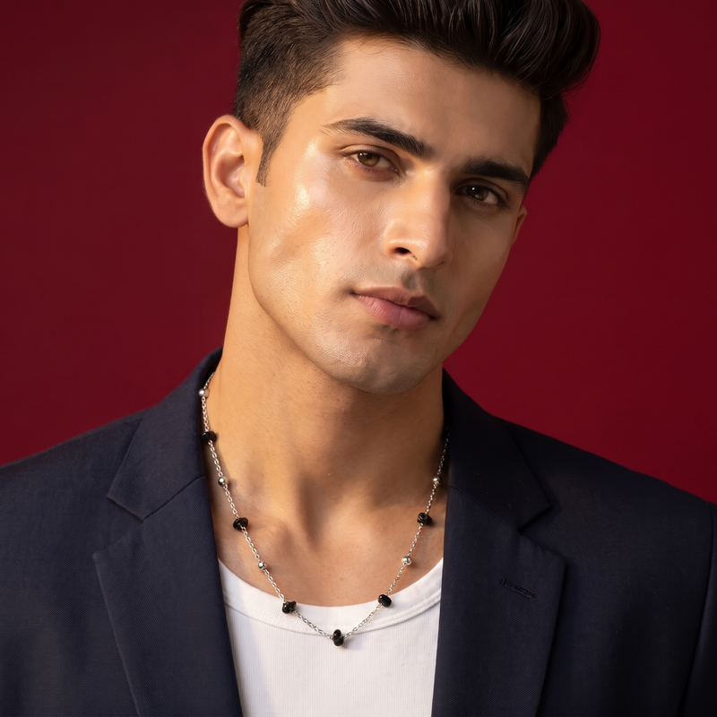 Model wearing Black Stone Beaded Chain