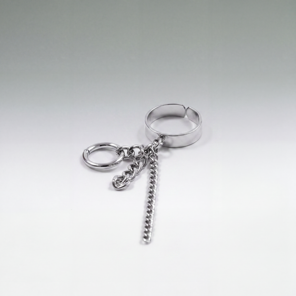 Draped Chain Link Ring