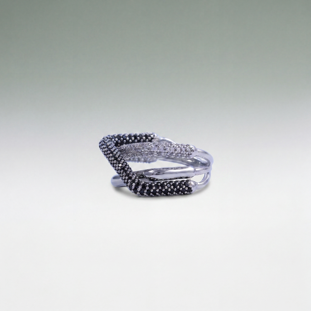 Vesper Crossover Pavé Ring
