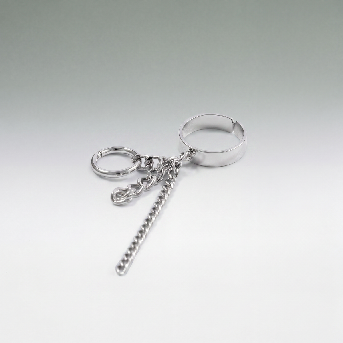 Draped Chain Link Ring