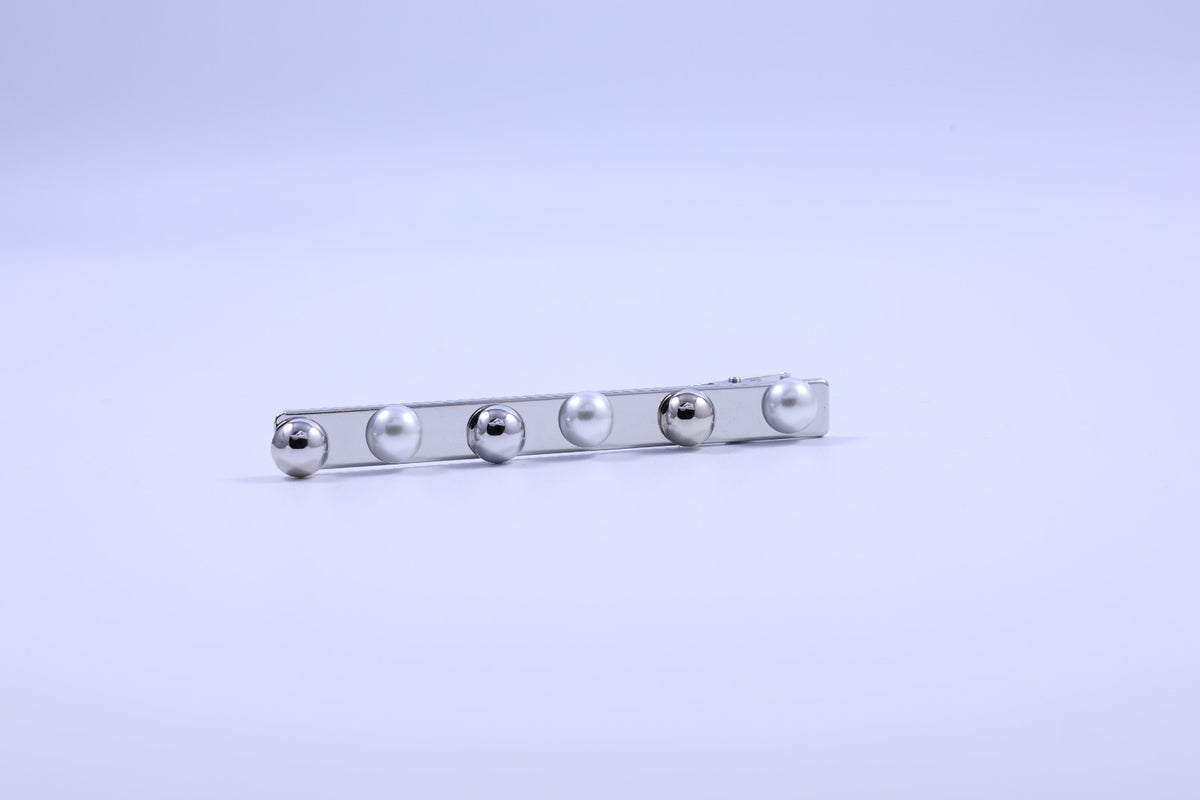 Pearl & Mixed-Metal Minimalist Hair Clip