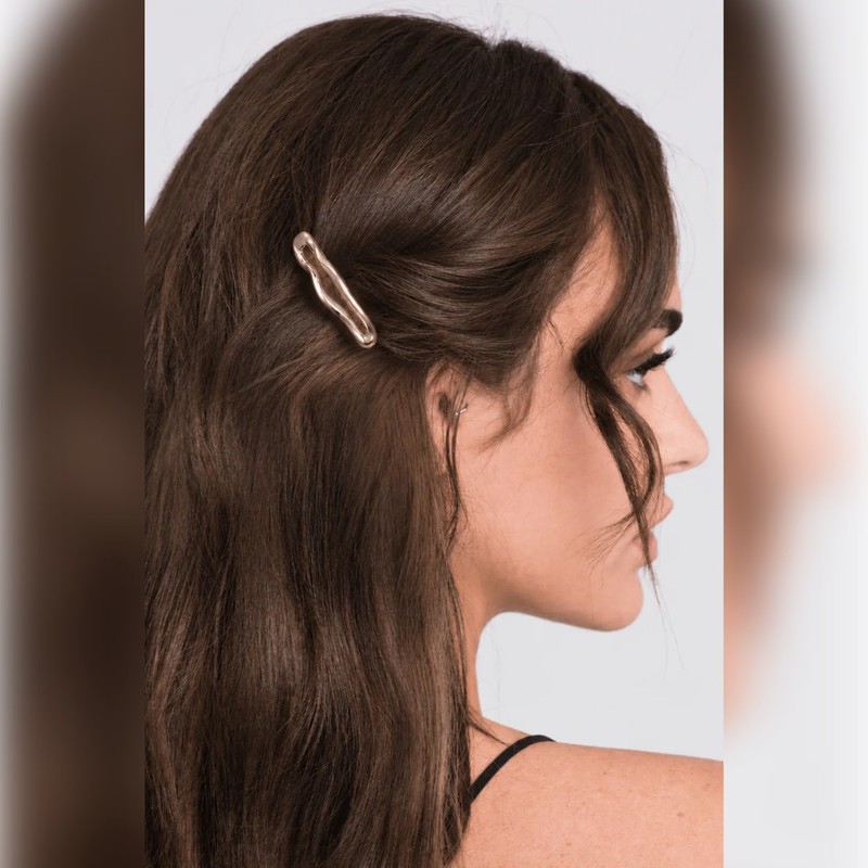 Curved Metallic Duckbill Clip | Vybe Global Store